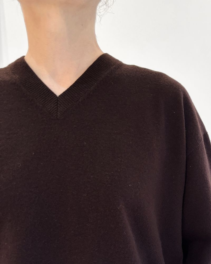 GINNY Vネックニットプルオーバー Brown