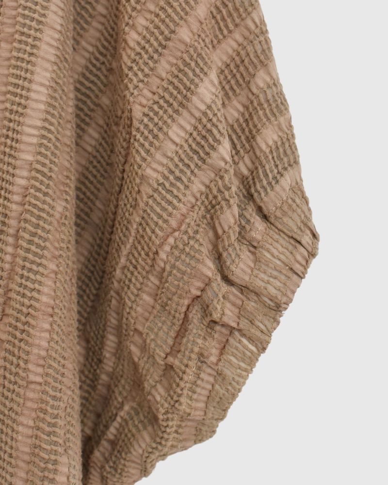 ワイドスクエアブラウス Beige