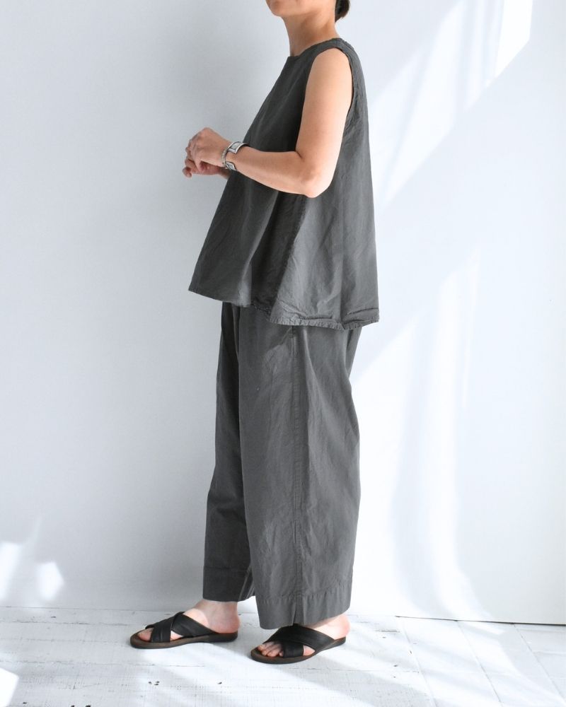 シュリンクノースリーブトップス Gray