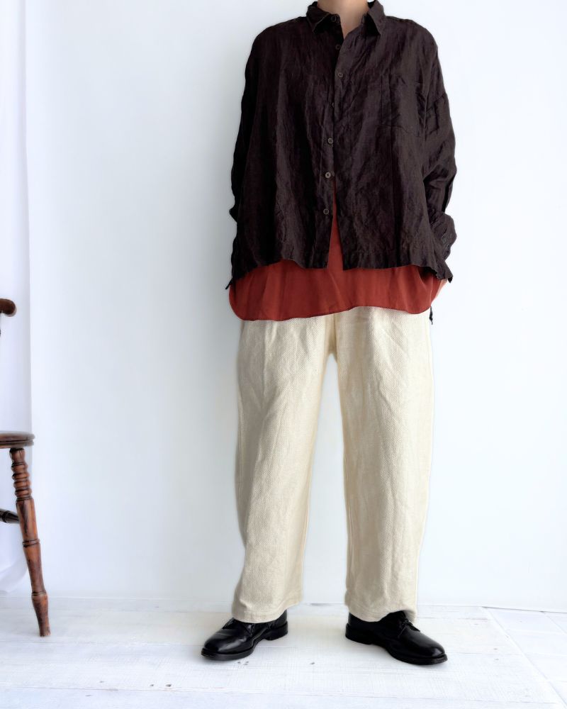 手織りウォッシュドツイル ルーズテーパードパンツ OffWhite