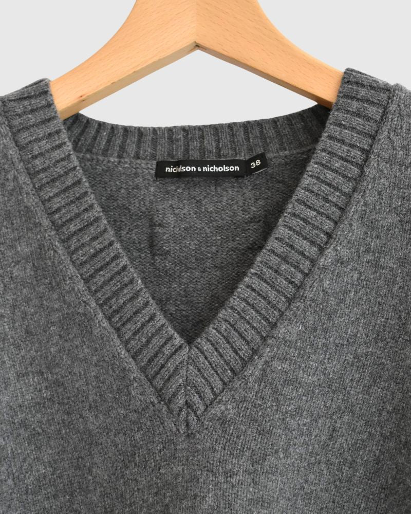 AURA Vネックニットプルオーバー Gray