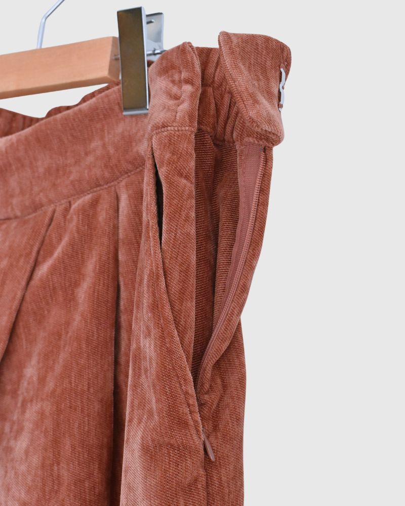 タックデザインスカート'YELL' Teracotta