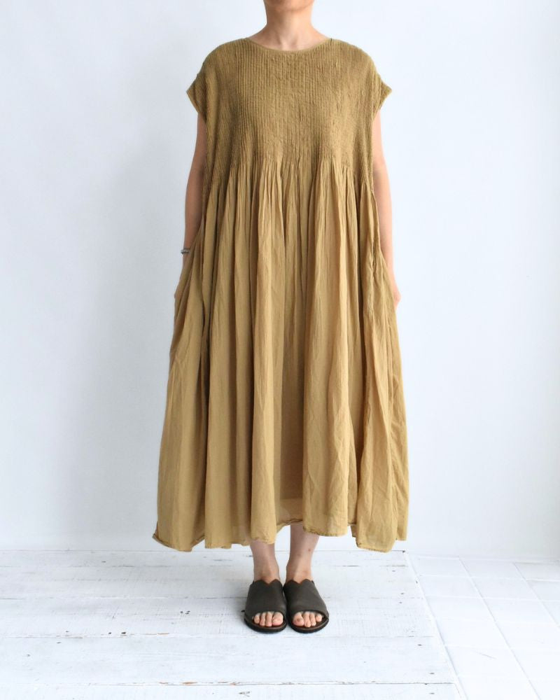 CREW-NECK F/SL DRESS WITH PINTUCK GreyKhaki