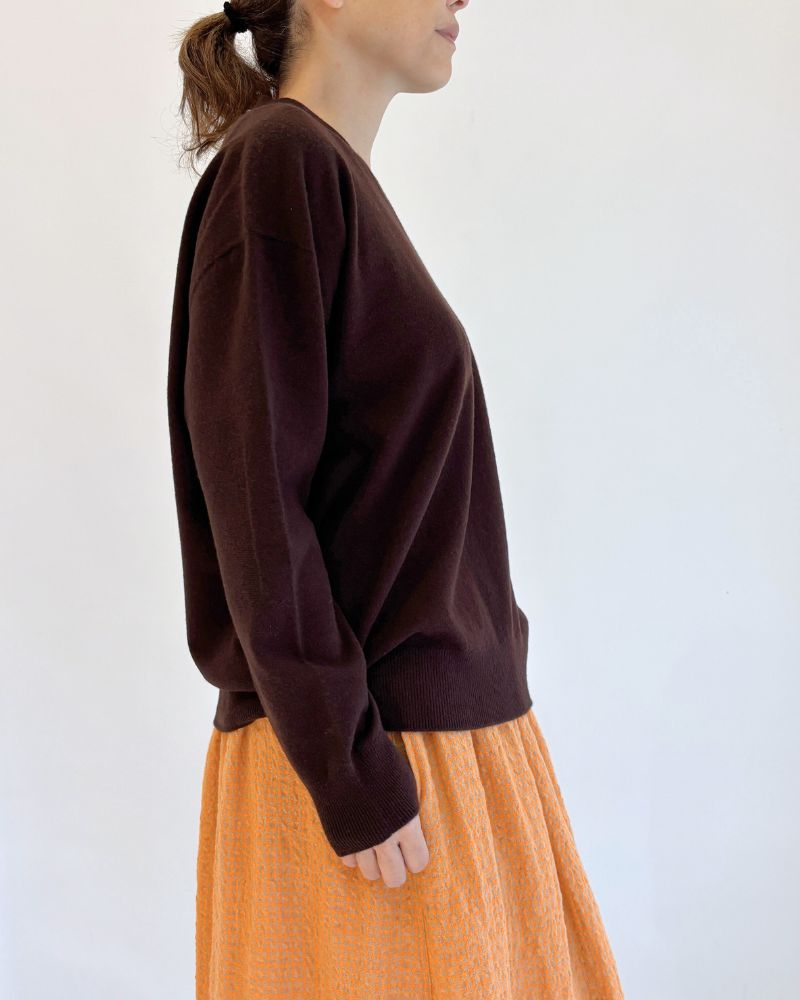 GINNY Vネックニットプルオーバー Brown