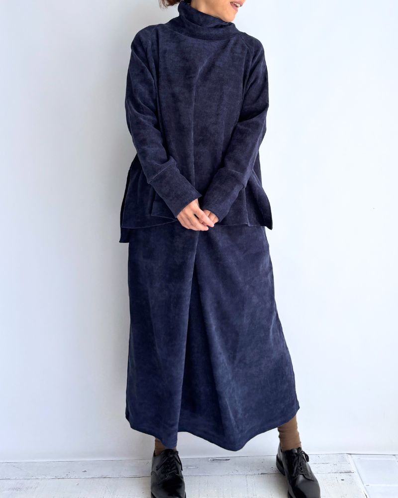 タックデザインスカート'YELL' Navy