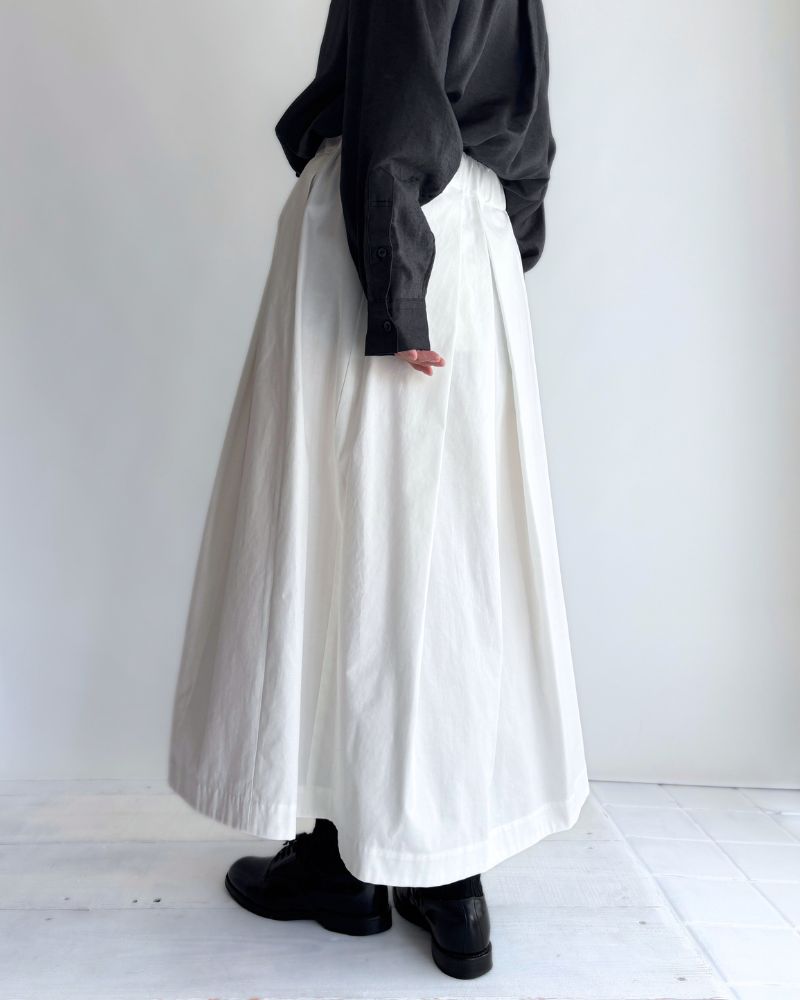 DOLLY-TWILL タックスカート White