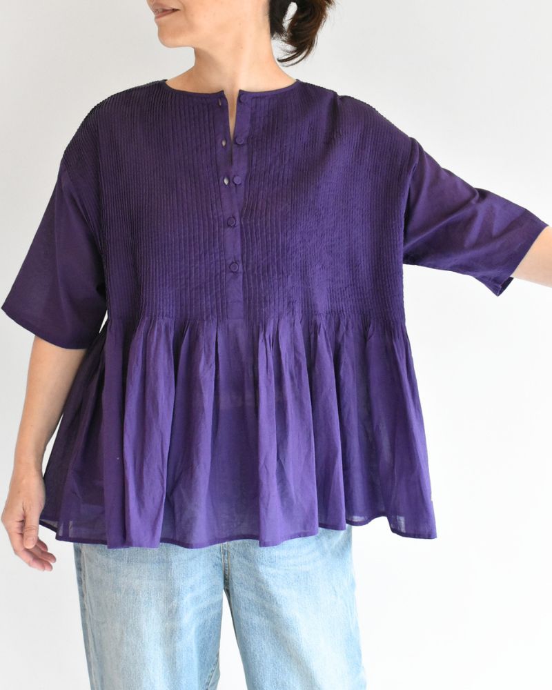 CREW-NECK PULLOVER HALF/SLEEVE SHIRT WITH MINI PINTUCK Purple