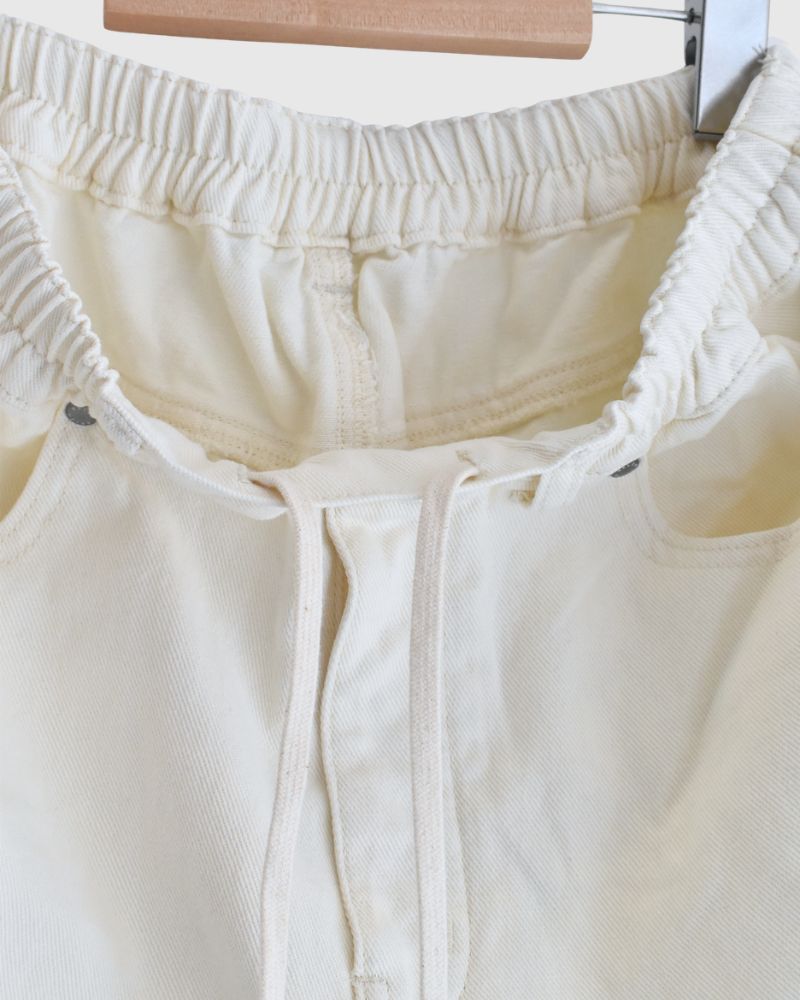 イージーフィットデニムパンツ 'ROY' Kinari