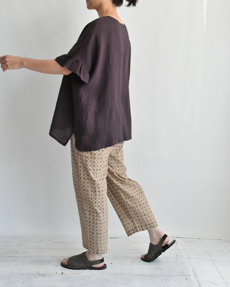フリルトップ ブラウス Brown