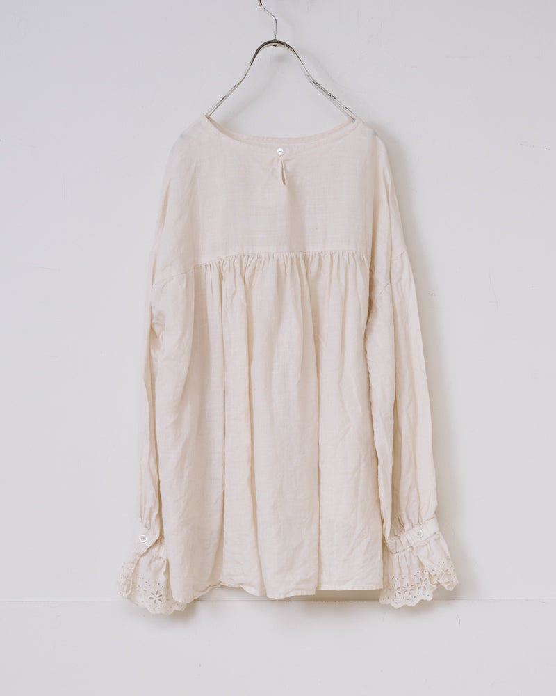 【予約】S/S G1024 ANTIQUE LACE SLEEVE ATELIER BLOUSE（1月末 - 2月初旬）