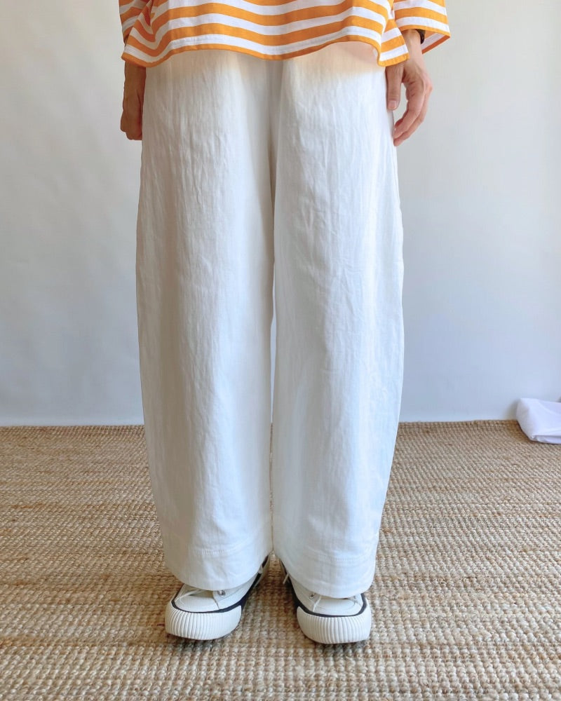 イージーコクーンパンツ（DENIM） White